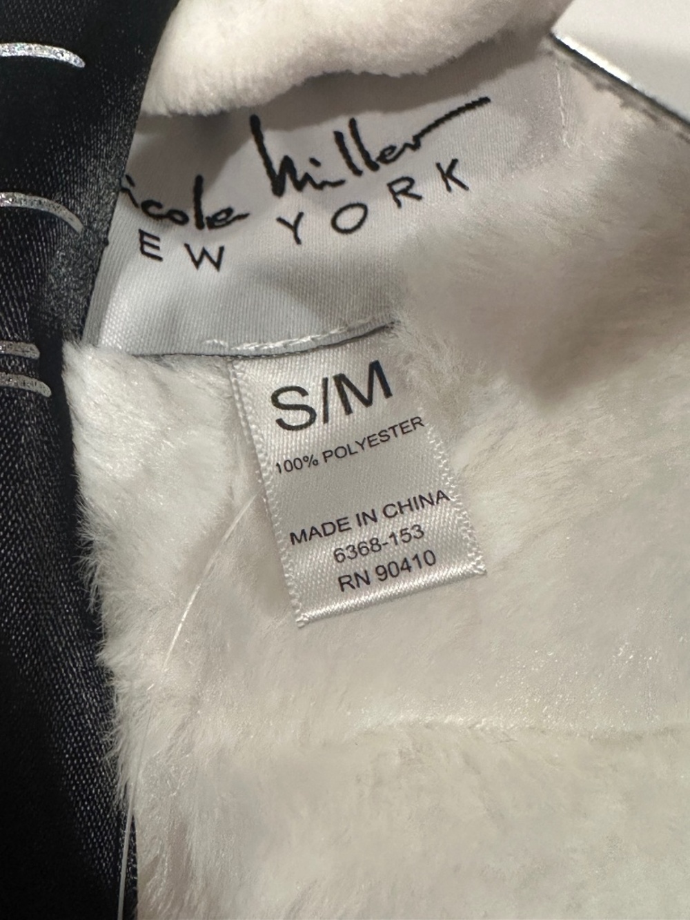 Soft Plush Robe - Picture 3 of 6